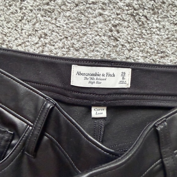 Abercrombie Faux leather cargo pants - Picture 2 of 2